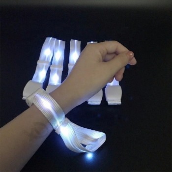 Flashing remote controlled led bracelet wholesale