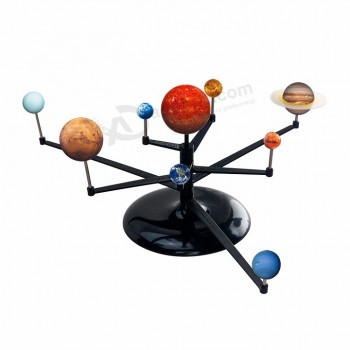 Lição escolar brinquedos educativos de crianças do planetário do sistema solar