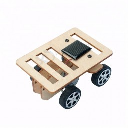 Personnalisé voiture de jouet en bois voiture électrique à propulsion solaire