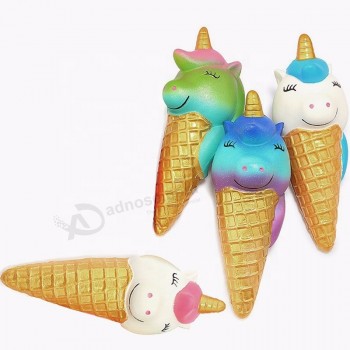 柔らかくゆっくりとした上昇のおもちゃのユニコーンアイスクリームのコップpuの派手な反ストレスの習慣