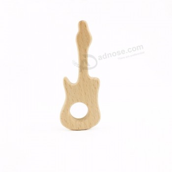 Madeira guitarra forma pingente mordedor amamentação dentição brinquedo teether