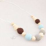 Colar de enfermagem de madeira bebê teether crochet beads silicone dentição colar de bebê âmbar