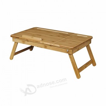 Tavolo pieghevole per computer portatile con rivestimento in bambù