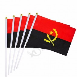 Hochwertige Angola Hand wehende Flagge mit Kunststoffstange