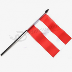 professionele op maat gemaakte hand zwaaiende vlag van Oostenrijk voor fans