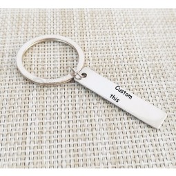 customized letter name personalized keychains engraved ID Tag charm pendant women Men Car Bag door Key chain Key ring