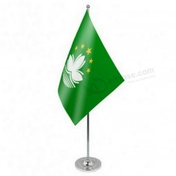 Китайская область Макао сатинированная и хромированная премиум настольный флаг