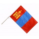 Fan, der Mini-Mongolei-Handflaggen wellenartig bewegt