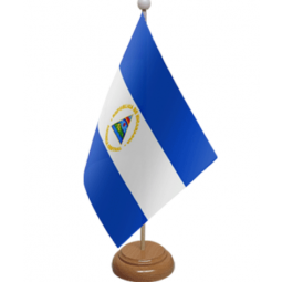 Hot selling nicaragua table top flag with wooden pole