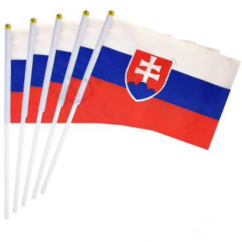 bandeira de mão do país eslovaco bandeiras de mão da eslováquia