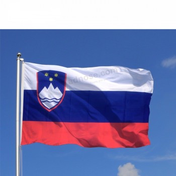 3x5ft weißer blauer roter Nationaltag, der Slowenien-Flagge zujubelt