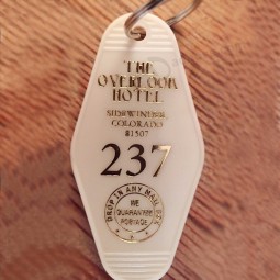 White Gold 'gothic style' THE SHINING inspired Overlook Hotel Keytag Ships 1418