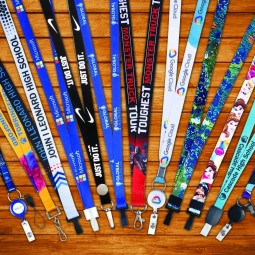 No MOQ custom neck lanyards printed with badge holder lanyards PVC ID cards fully customized