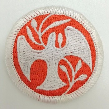 Hochwertiges 100% Polyester Eisen auf Hut Stickerei selbstklebendes Patch