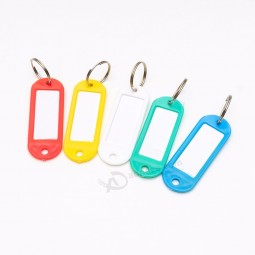 etiquetas de bagagem de plástico colorido Porta-chaves com cartões de nome sortidos Anéis de chave Etiquetas de identificação Para muitos usos - cachos de chaves