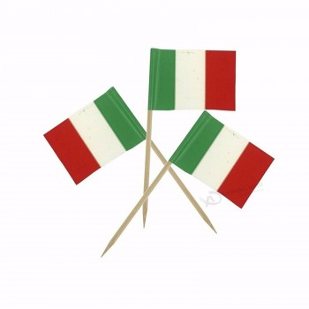 イタリアの旗イタリアの旗イタリアの旗つまようじカップケーキカクテルを調理するため