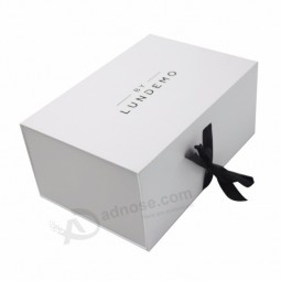 Роскошная плоская упаковка складная картонная бумага для обуви Коробка с лентой-крышкой в ​​форме книги ск