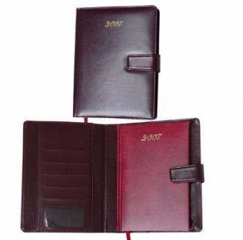 caderno clássico de couro ou capa de diário