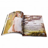 중국 제조 업체 도매 고품질의 사용자 정의 풀 컬러 저렴한 제품 광고 완벽한 바운드 A4 패션 잡지 인쇄