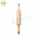 使いやすい木製の子供麺棒を使用する卸売