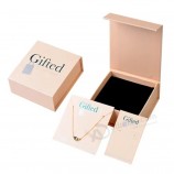 confezione regalo personalizzata per gioielli in cartone di carta