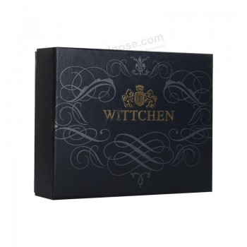 黑色磨砂印花磁性盒，压纹金色印花徽标带定制包装盒