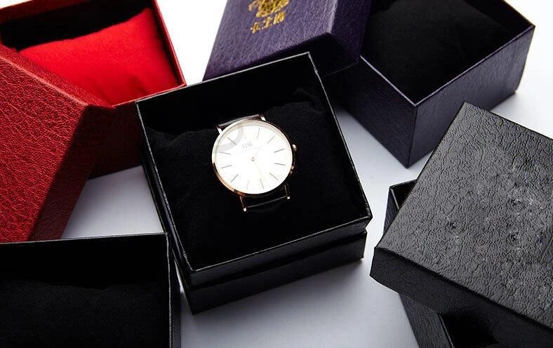 Caja de reloj del regalo del papel del tablero de la cubierta del modelo de Lichee, caja de embalaje del reloj