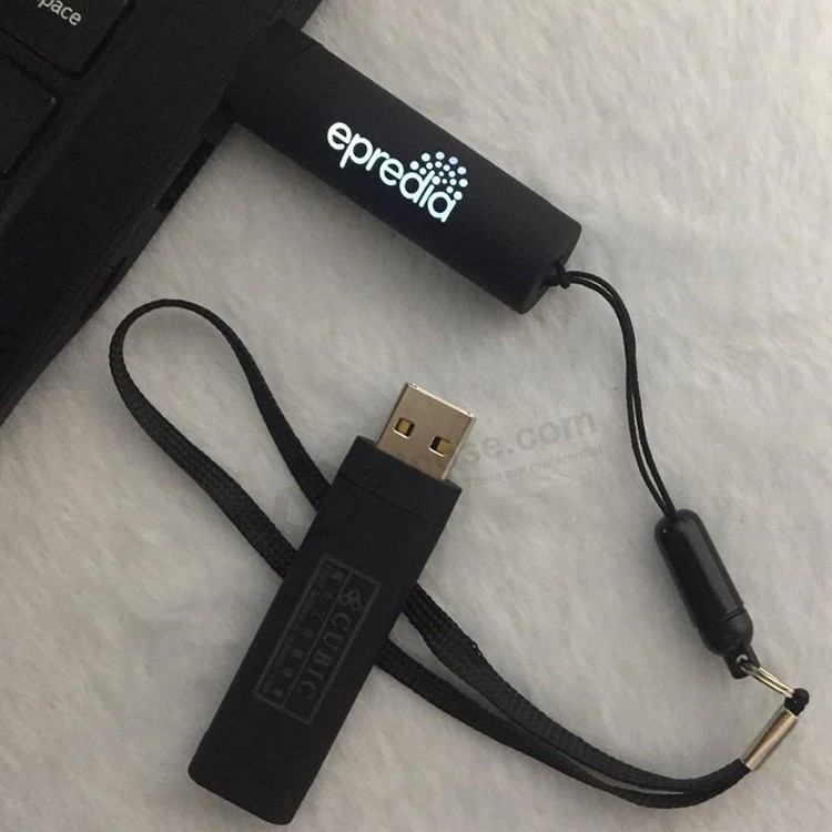 促销定制流行金属USB闪存驱动器记忆棒备忘录磁盘上的钥匙塑料发光