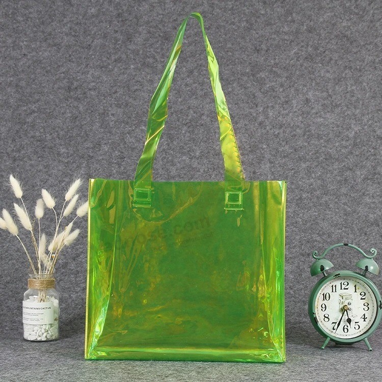 Fábrica al por mayor de plástico PVC Tote Bag color Tote Shopping Bag Ropa láser Regalo Bolsa de embalaje Impresión
