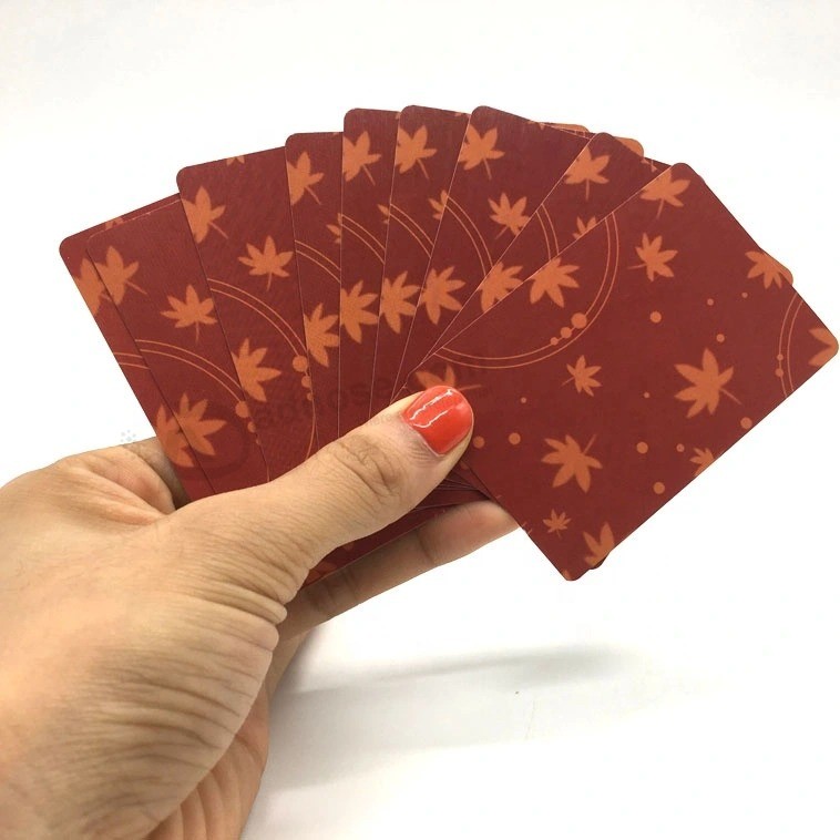 Stampa personalizzata Design Carta da gioco Campione gratuito Fornisci carte da gioco Poker fantasia economica per adulti
