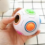 Colorido juguete educativo temprano manos clip de entrenamiento cerebral regalo de cumpleaños mágico juguete de bola de arco iris