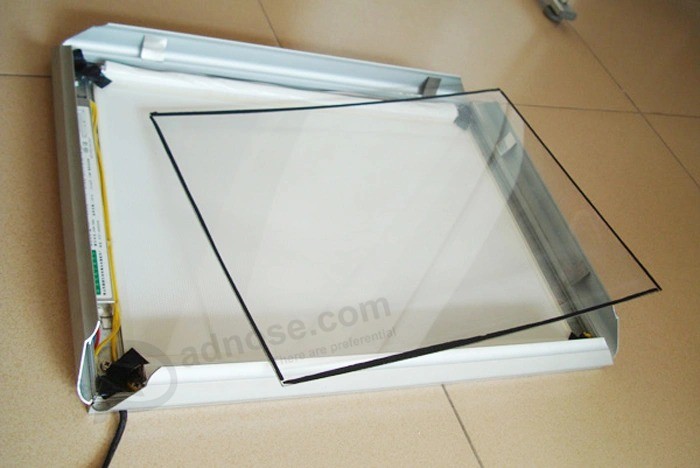 Настенная алюминиевая рамка с защелками акриловая тонкая светодиодная световая коробка