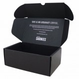 vendita all'ingrosso grande scatola di abbigliamento postale in carta di cartone nero scatola di imballaggio ondulata stampata con logo personalizzato