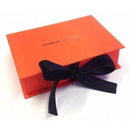 Magnet Faltschachteln mit Bändern Luxus-Geschenkboxen für Geschenkverpackungen Verpackungsboxen für Kleidung