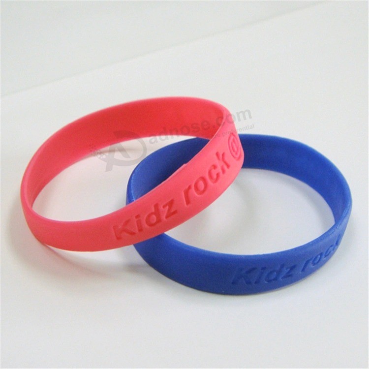 Wholesale Custom Logo/Design Promotional Fabric Bracelets Wristband