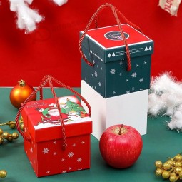 China Wholesale Christamas Paper Cardboard Packaging Gift Box with Handle