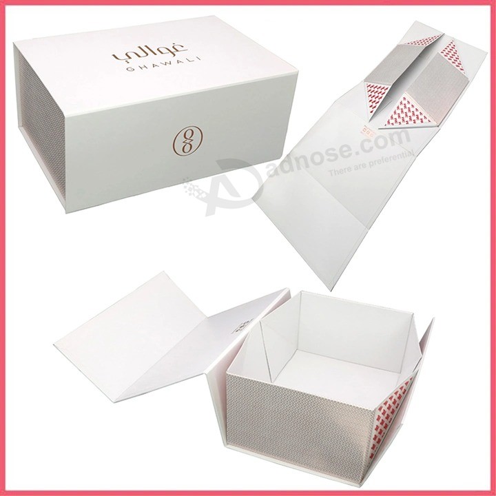 Flat Packing Custom Logo Cardboard Paper Wig Clothes Apparel Handbag Shoes Chocolate Wine Perfume Cosmetics Foldable Gift Packaging Box Magnetic Ribbon Closure