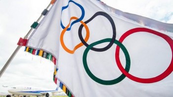 Chinese manufacturer wholesales custom Olympic flags