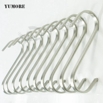 Different sizes of kitchen s hooks
