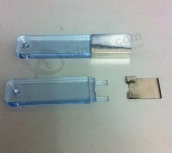 La più piccola chiavetta USB piccola chiavetta USB il più piccolo disco USB