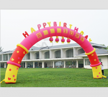 Porte d'arc gonflable de fête d'anniversaire faite sur commande pour des enfants