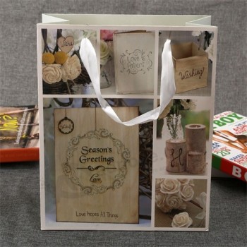 Hot-Stamping Logo Luxury Paper Gift Bags Wholesale