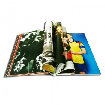 Stampa rivista di moda softcover stampata in cmyk