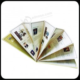 Gevouwen folder offsetdruk softcover brochure aangepast brochure afdrukken