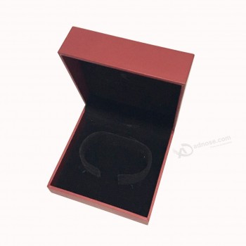 Boîte d'emballage de bijoux en cuir personnalisé pour cadeau