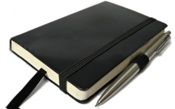 批发定制您的徽标高品质的高度 -带笔的软盖笔记本 (年年-ñ0001)
