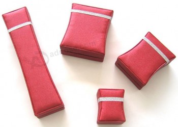 卸売カスタムプロモーションカスタムロゴは、赤い紙ジュエリーボックスを押印 (YY-B0327)