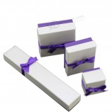 紫色のリボンと卸売カスタム高品質のエレガントなジュエリーボックス (YY-J0001)