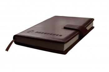 棕色高品质皮革笔记本 (年年-ñ0123) 自定义您的徽标