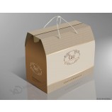 OEm mEinßGEsCHNEidERTE BiERFlEinsCHE GEsCHENKBox.EN miT MEinGNET KEinRToN WEiN Box. GEsCHENKBox.